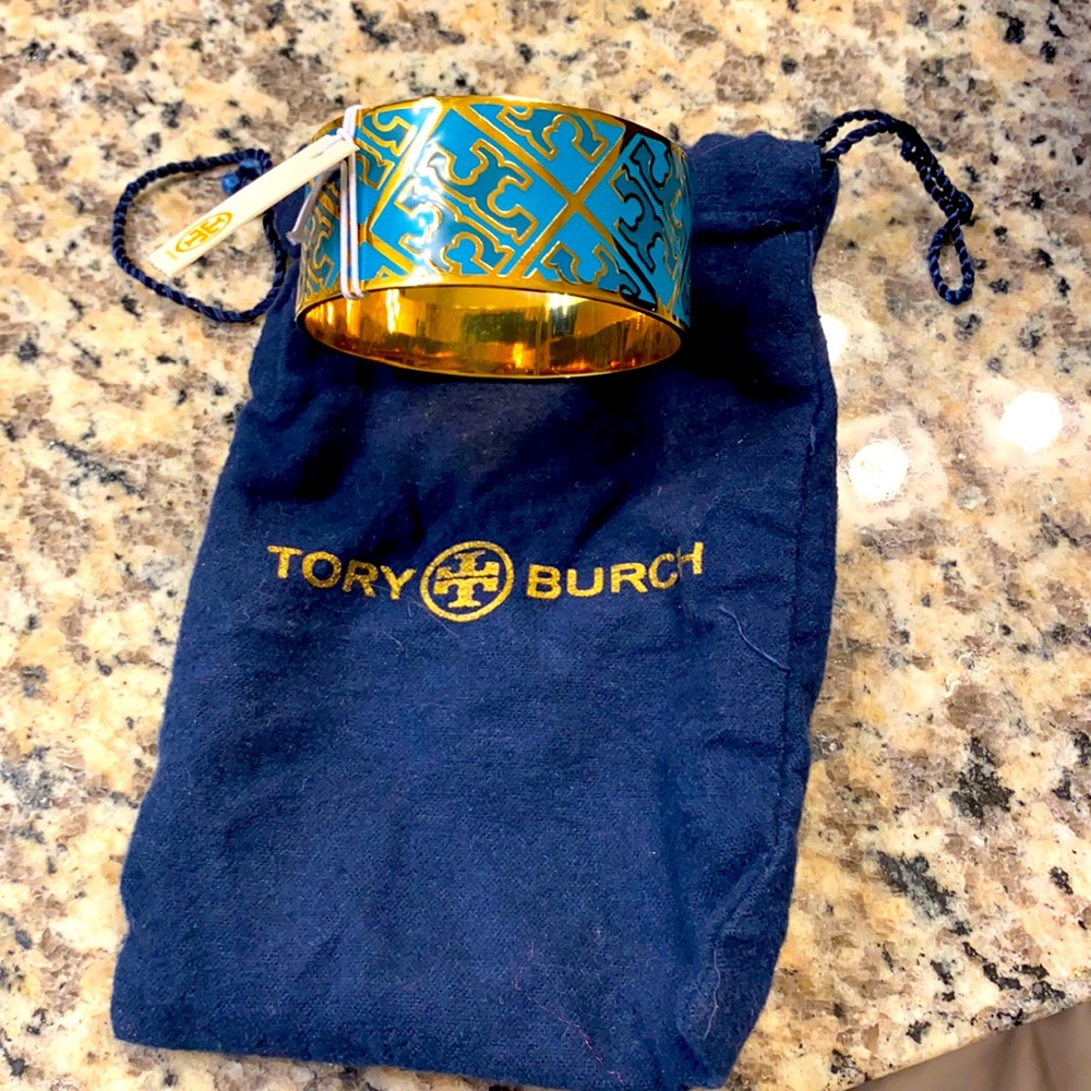 🔥🔥Tory Burch Bracelet🥳🔥🔥💯